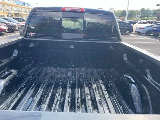 SEMINUEVOS GMC Sierra 1500 a Estados en autogozo