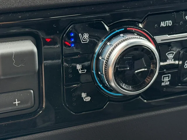 SEMINUEVOS GMC Sierra 1500 a Estados en autogozo