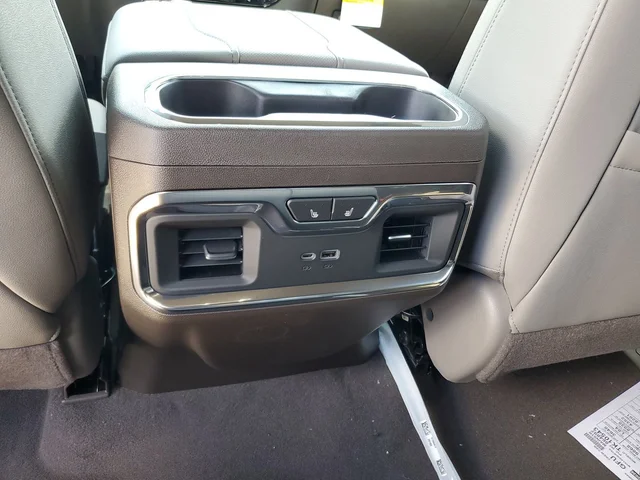 Nuevos GMC SIERRA 1500 à Estados chez autogozo