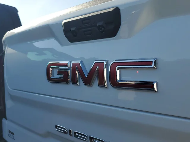 Nuevos GMC SIERRA 1500 à Estados chez autogozo