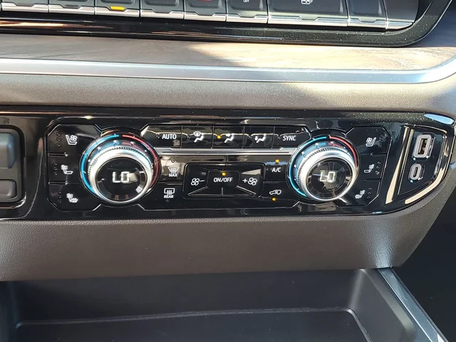 Nuevos GMC SIERRA 1500 à Estados chez autogozo