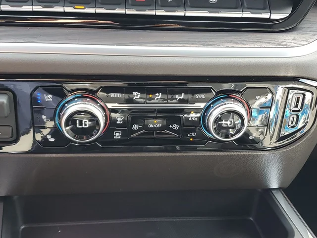 Nuevos GMC SIERRA 1500 à Estados chez autogozo