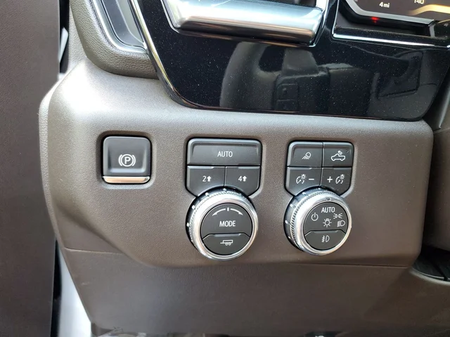 Nuevos GMC SIERRA 1500 à Estados chez autogozo