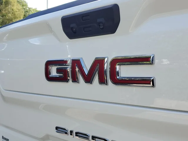 Nuevos GMC SIERRA 1500 à Estados chez autogozo