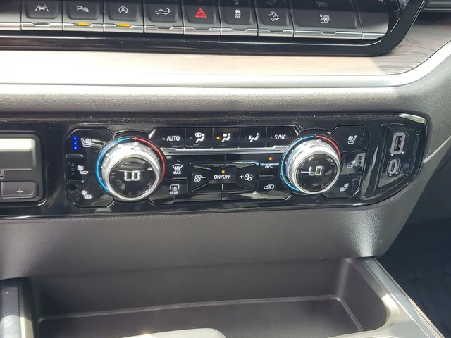 Nuevos GMC SIERRA 1500 à Estados chez autogozo