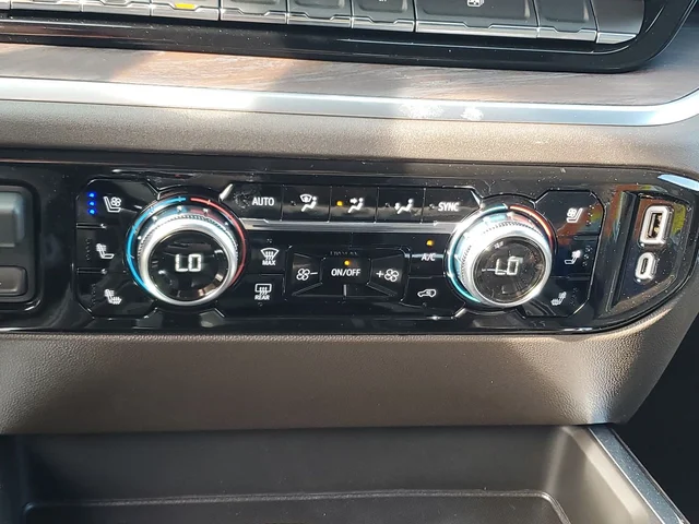 Nuevos GMC SIERRA 1500 à Estados chez autogozo