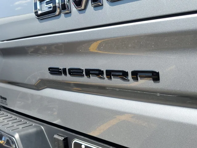 Nuevos GMC SIERRA 1500 à Estados chez autogozo