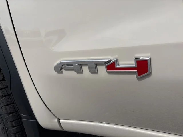 Nuevos GMC SIERRA 1500 à Estados chez autogozo
