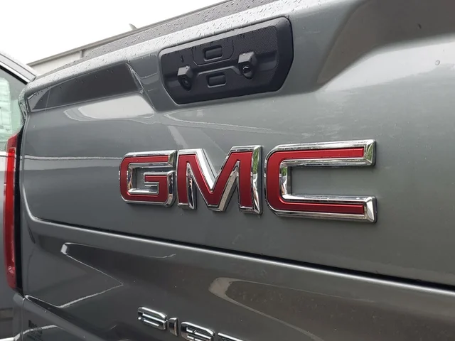 Nuevos GMC SIERRA 1500 à Estados chez autogozo