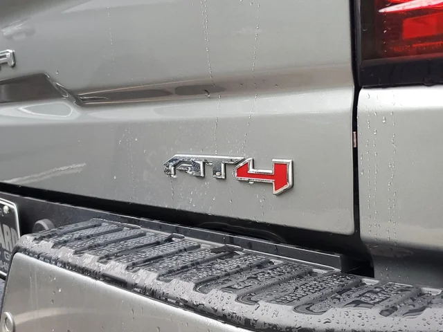 Nuevos GMC SIERRA 1500 à Estados chez autogozo