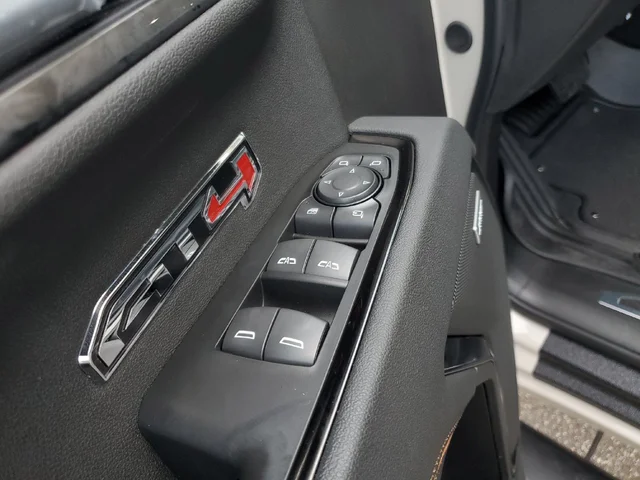 Nuevos GMC SIERRA 1500 à Estados chez autogozo
