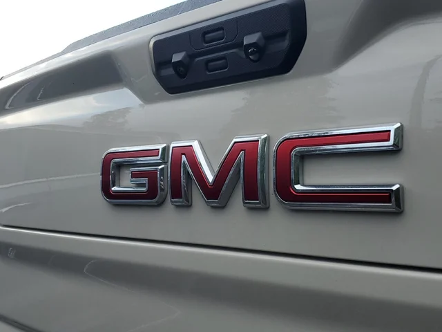 Nuevos GMC SIERRA 1500 à Estados chez autogozo