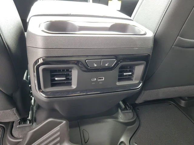Nuevos GMC SIERRA 1500 à Estados chez autogozo