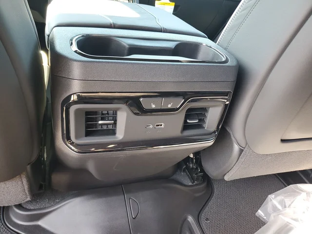 Nuevos GMC SIERRA 1500 à Estados chez autogozo