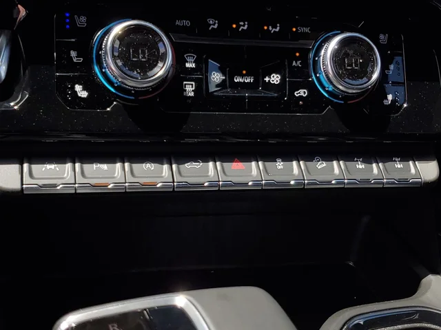 Nuevos GMC SIERRA 1500 à Estados chez autogozo