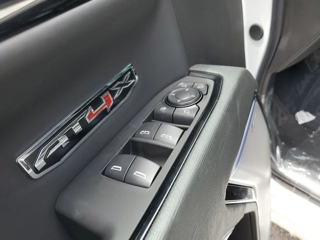 Nuevos GMC SIERRA 1500 à Estados chez autogozo
