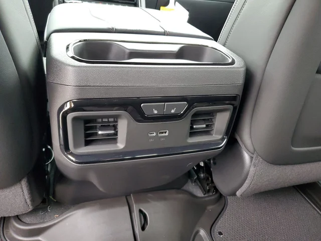 Nuevos GMC SIERRA 1500 à Estados chez autogozo