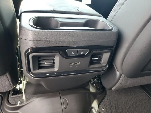 Nuevos GMC SIERRA 1500 à Estados chez autogozo