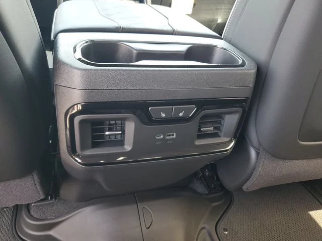 Nuevos GMC SIERRA 1500 à Estados chez autogozo
