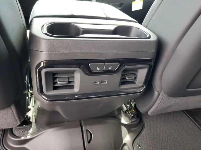 Nuevos GMC SIERRA 1500 à Estados chez autogozo