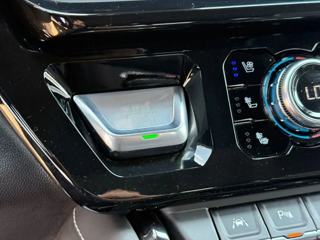 SEMINUEVOS GMC Sierra 1500 a Estados en autogozo