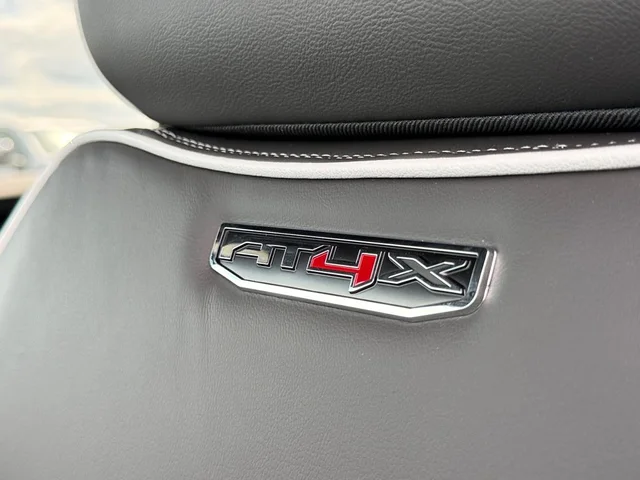 Nuevos GMC SIERRA 1500 à Estados chez autogozo