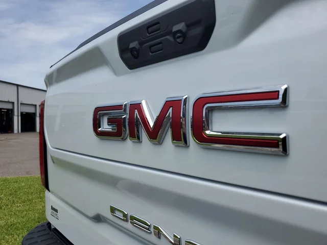 Nuevos GMC SIERRA 1500 à Estados chez autogozo
