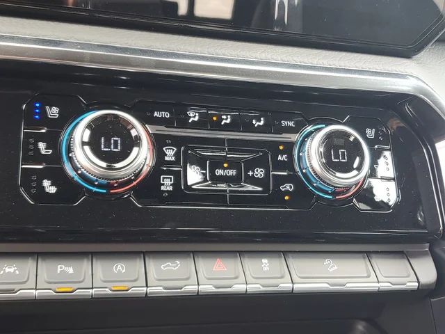 Nuevos GMC SIERRA 1500 à Estados chez autogozo