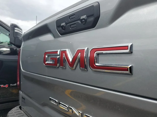 Nuevos GMC SIERRA 1500 à Estados chez autogozo