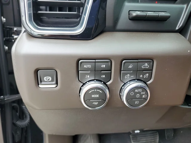 Nuevos GMC SIERRA 1500 à Estados chez autogozo