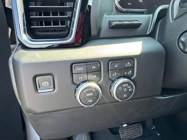 Nuevos GMC SIERRA 1500 à Estados chez autogozo