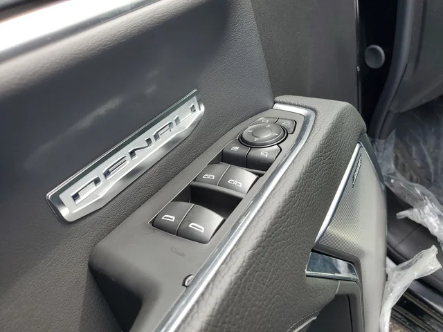 Nuevos GMC SIERRA 1500 à Estados chez autogozo