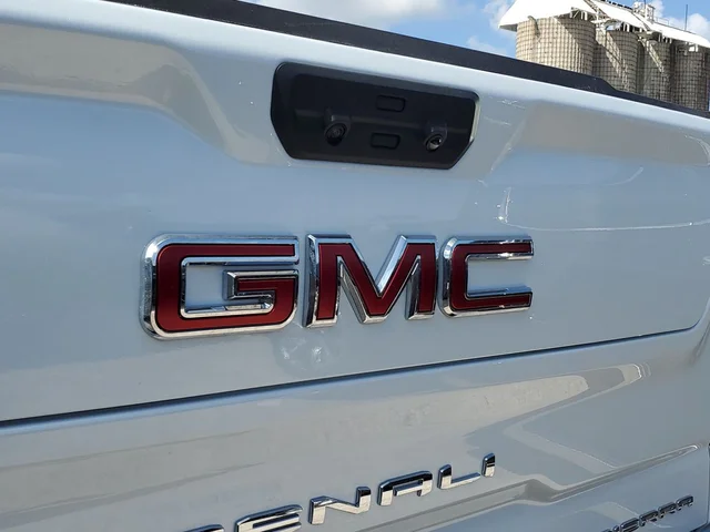 Nuevos GMC SIERRA 1500 à Estados chez autogozo