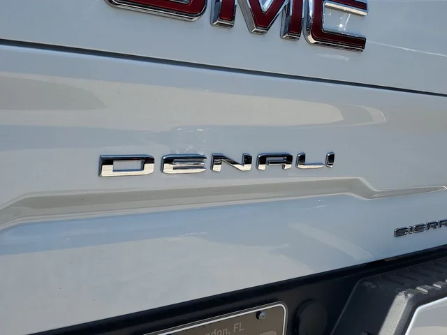Nuevos GMC SIERRA 1500 à Estados chez autogozo