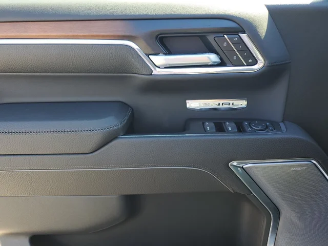 Nuevos GMC SIERRA 1500 à Estados chez autogozo