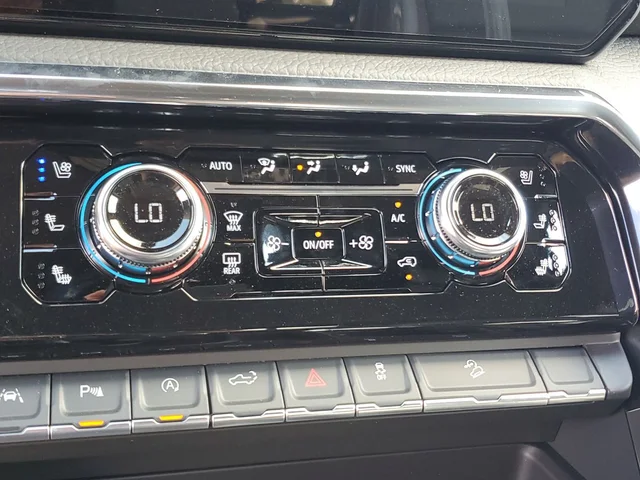 Nuevos GMC SIERRA 1500 à Estados chez autogozo