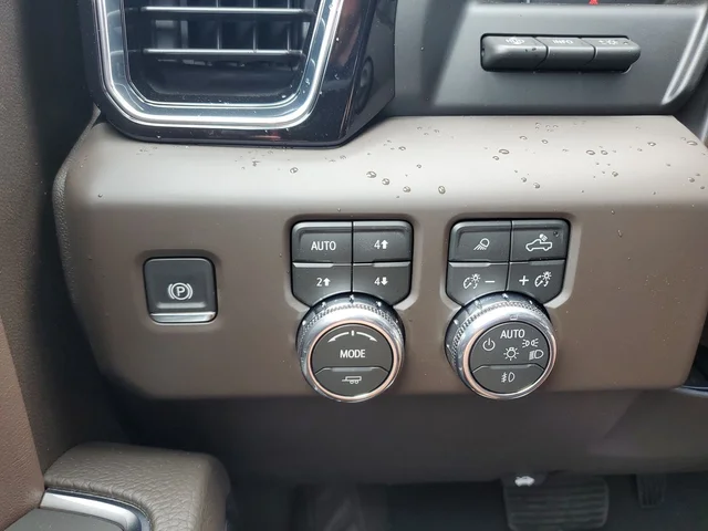 Nuevos GMC SIERRA 1500 à Estados chez autogozo