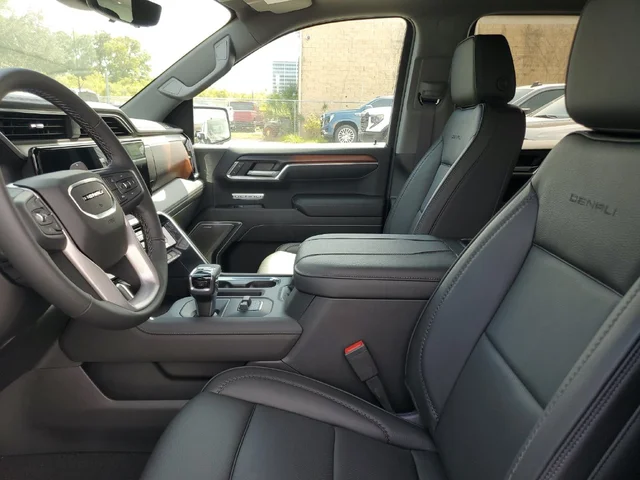 Nuevos GMC SIERRA 1500 à Estados chez autogozo