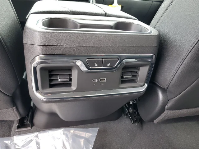 Nuevos GMC SIERRA 1500 à Estados chez autogozo