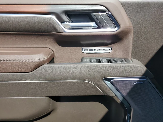 Nuevos GMC SIERRA 1500 à Estados chez autogozo