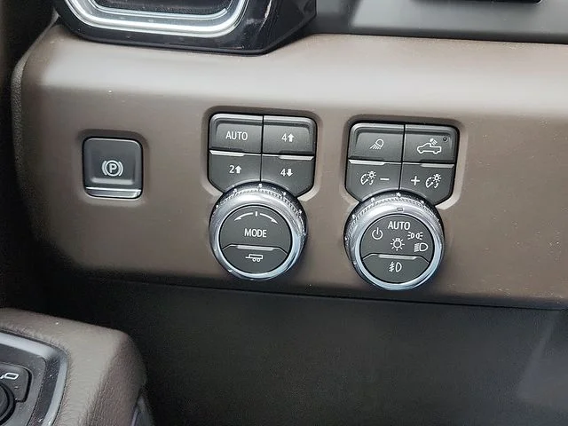 Nuevos GMC SIERRA 1500 à Estados chez autogozo