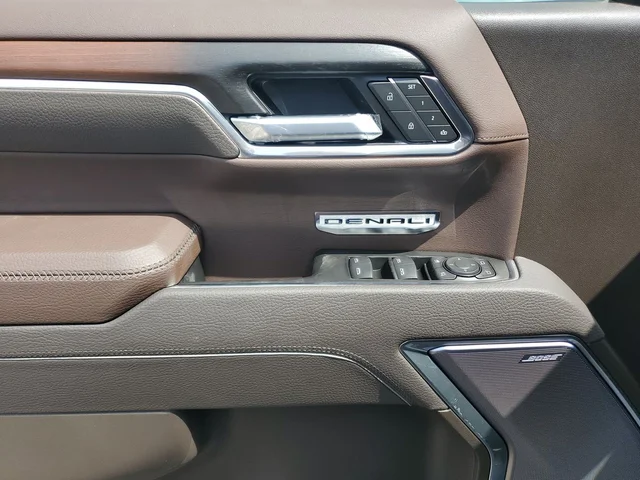 Nuevos GMC SIERRA 1500 à Estados chez autogozo