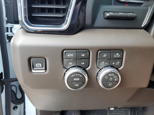 Nuevos GMC SIERRA 1500 à Estados chez autogozo