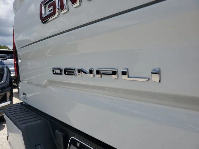 Nuevos GMC SIERRA 1500 à Estados chez autogozo