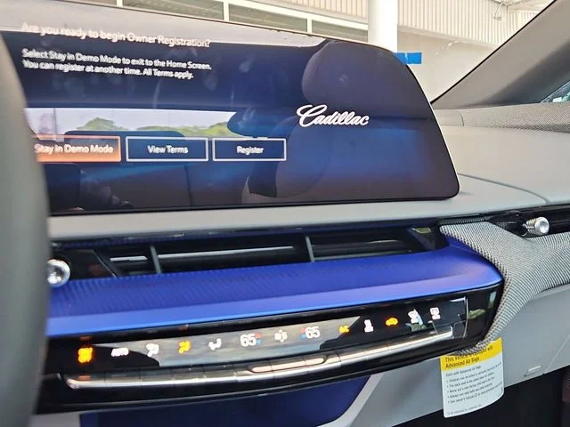 Nuevos CADILLAC OPTIQ à Estados chez autogozo