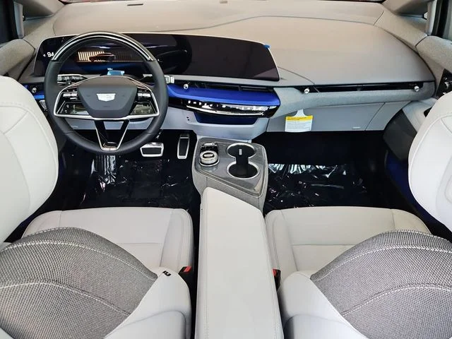 Nuevos CADILLAC OPTIQ à Estados chez autogozo