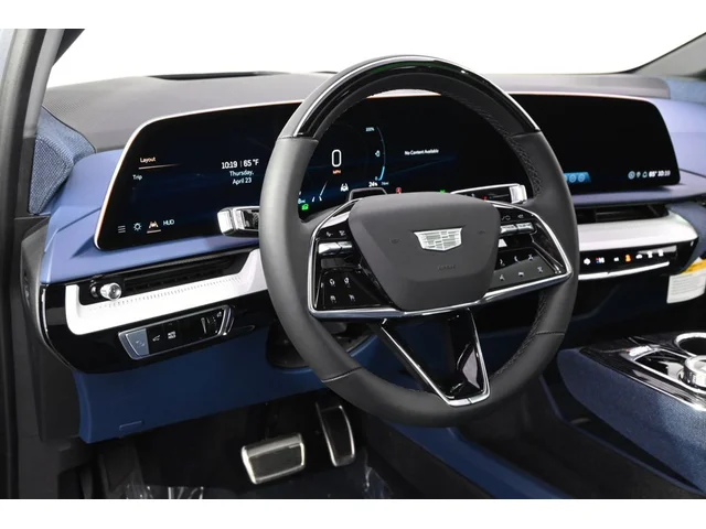 Nuevos CADILLAC OPTIQ à Estados chez autogozo