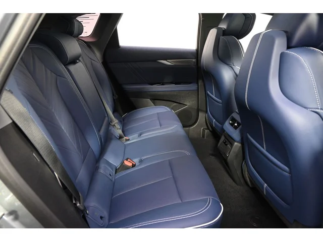 Nuevos CADILLAC OPTIQ à Estados chez autogozo