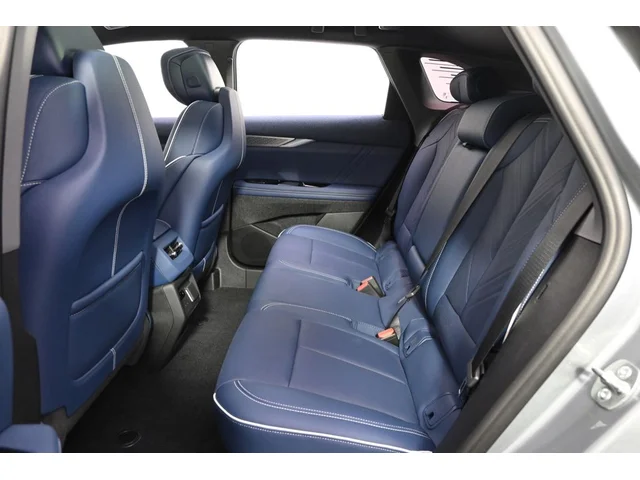 Nuevos CADILLAC OPTIQ à Estados chez autogozo