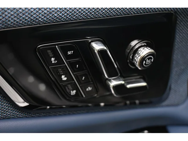 Nuevos CADILLAC OPTIQ à Estados chez autogozo